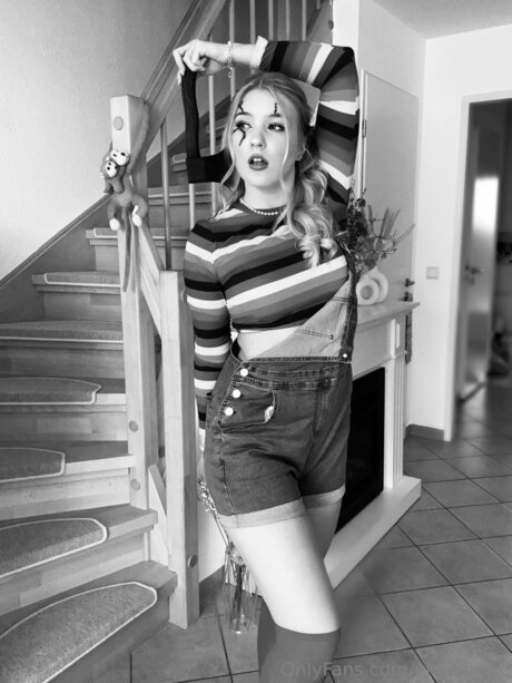 Vivien Esc sexo estrella porno archivo