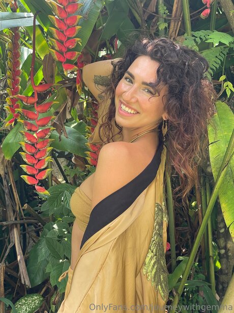 Journeywithgemma hot model pics