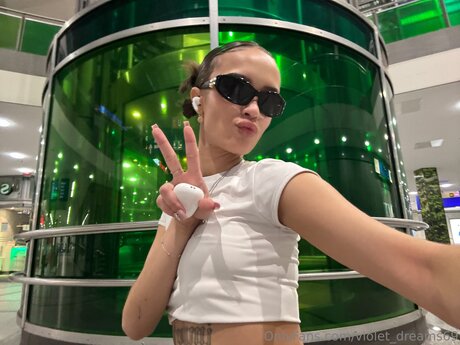 Violet Dreams69 actriz xxx galerías