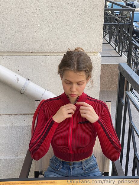 Fairy Prinsess estrella porno en alta definición foto