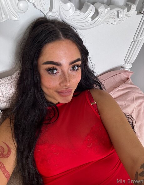 Miaxbrown estrella porno exclusiva imagen