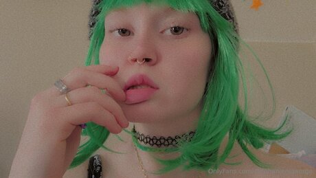 Stephanienlgeorge model nude galleries