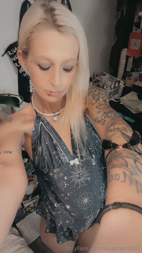 Skyestarr0507 perfect model photo