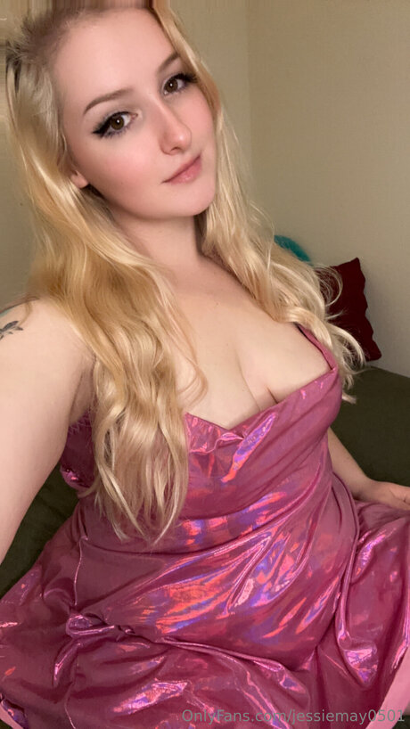 Jessiemay0501 modèle parfait photos