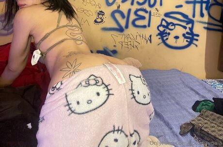Gottaluvgaia pretty pornstar archive