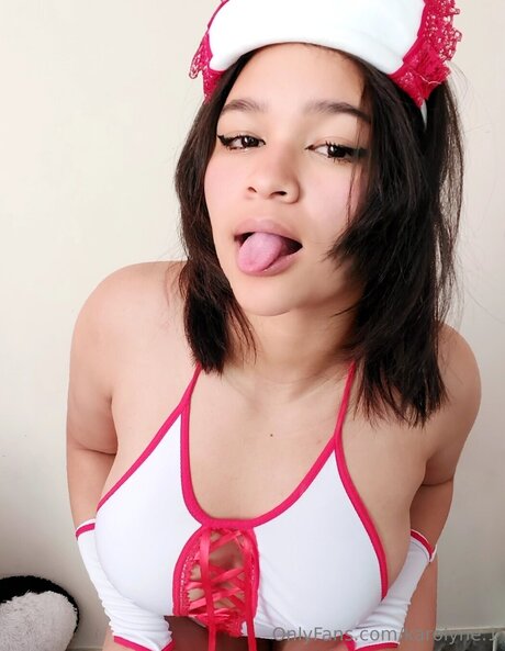 Official Lili modèles nus archive