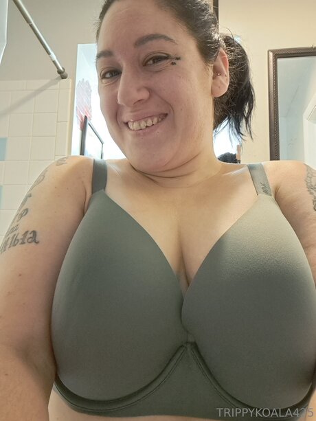 Trippykoala425 modèle magnifique collection