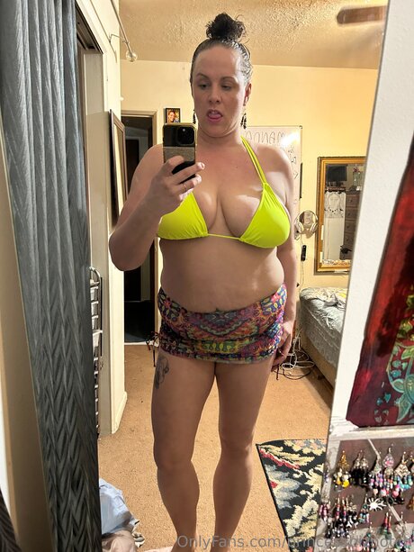 Thebza actriz perfecta foto