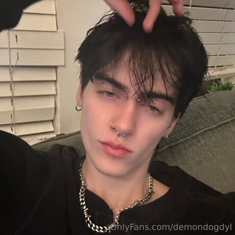 popular trans onlyfans pornographic picture