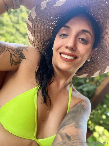 Pauliiwres profile image