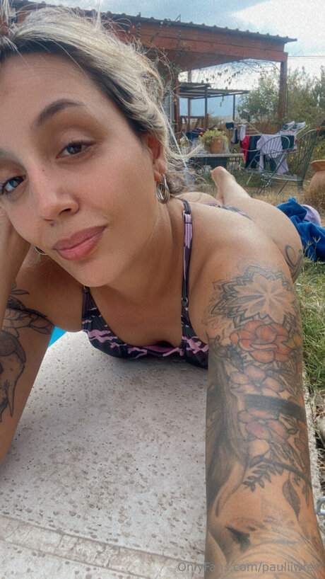 Pauliiwres nudes star images