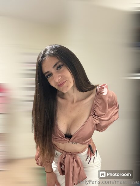 Maepurple Off modèle sympa photos