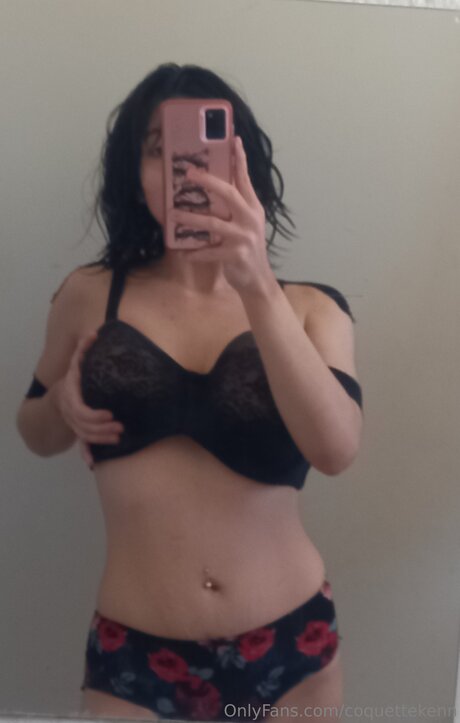 Coquettekenn actriz xxx galería