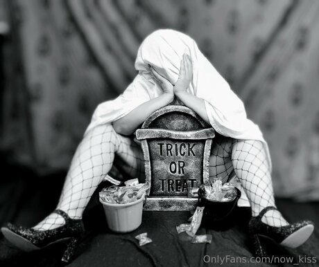 Now Kiss modèle parfait photo