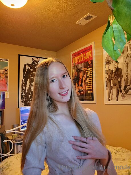 Thebunnyiris modelo bonita fotos