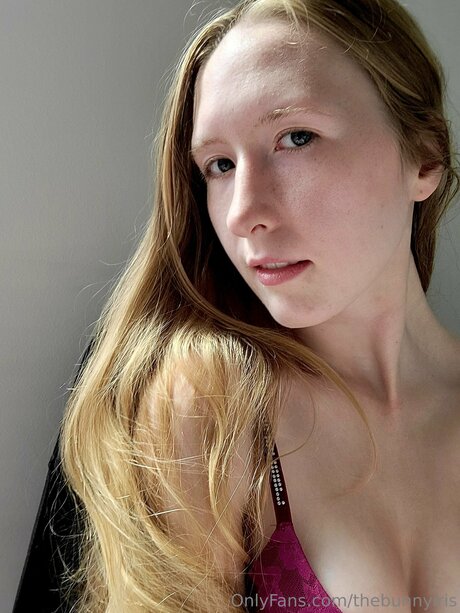 Thebunnyiris star du porno xxx collection