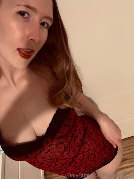 Thebunnyiris star du porno gratuit photos