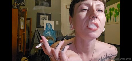 Meaganameliafree bonita estrella foto