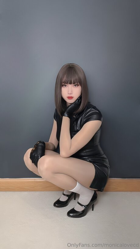 Monicalovecd modelo agradable galería