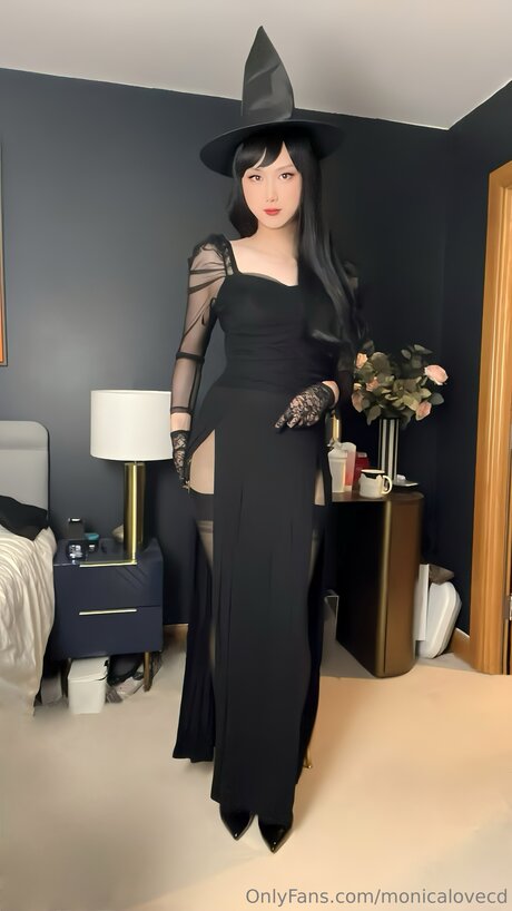 Monicalovecd linda estrella imagen