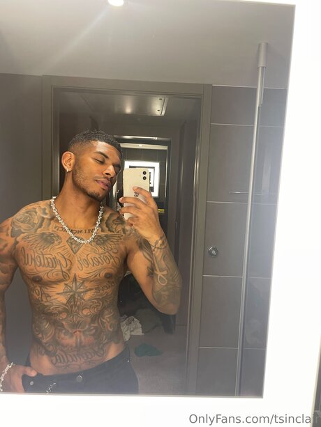 Tsinclair star du porno érotique image