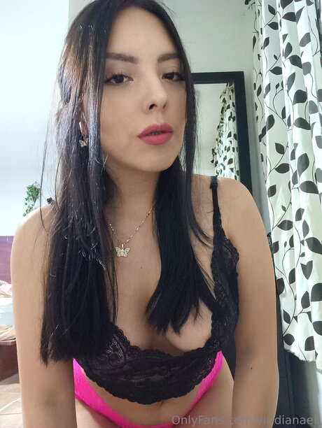 Jezaeh naked pornstar pictures