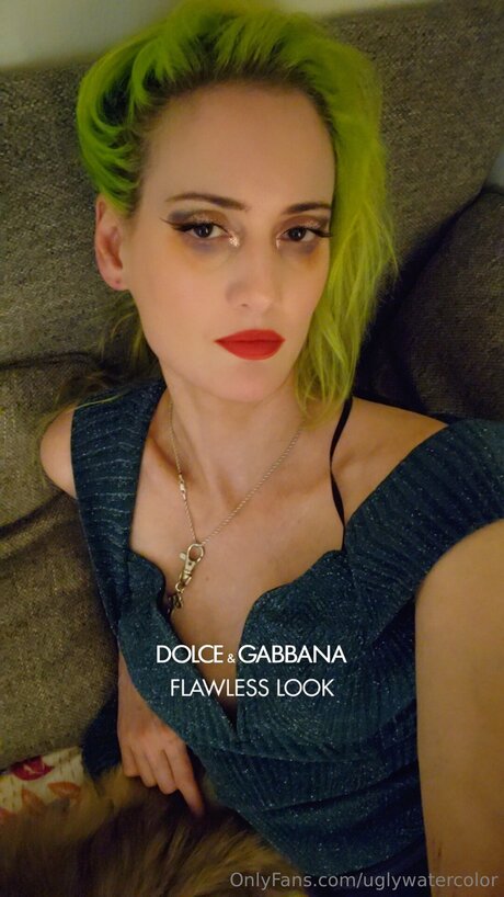 Uglywatercolor hermosa estrella porno fotos