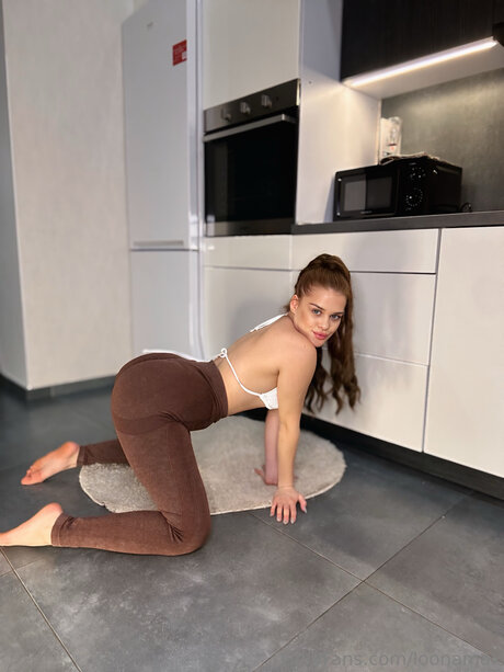 Loonamax star hot picture