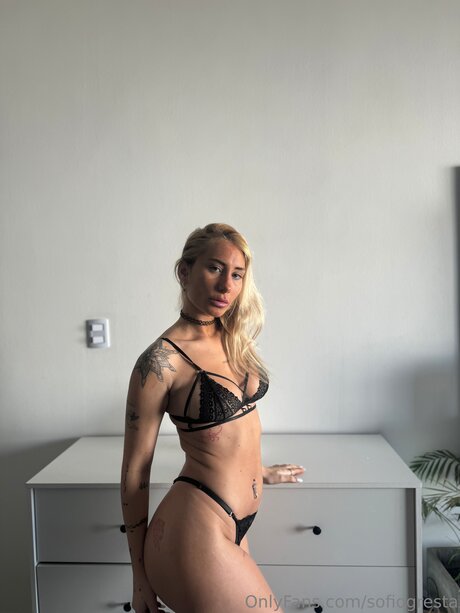 Sofiamissxo free pornstar gallery