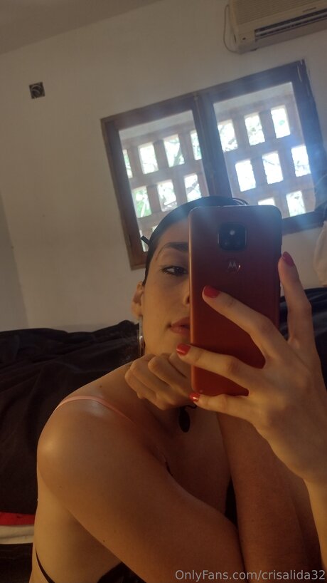 Crisalida32 actriz caliente foto