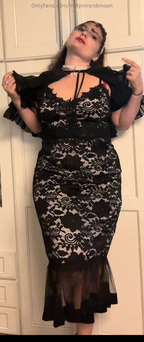 Miflymrsrobinson model exclusive img
