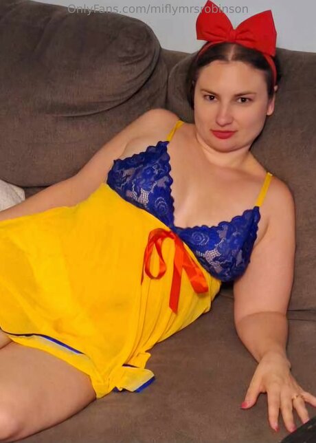 Miflymrsrobinson model high quality gallery