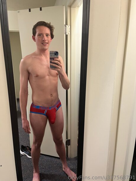 U337568791 actrice artistique archive