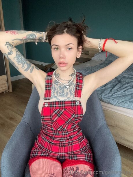 Goldenlilyy pornstar nice photo
