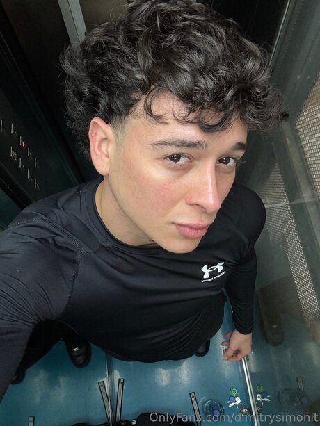 Dimitrysimonit desnudos de estrellas fotos