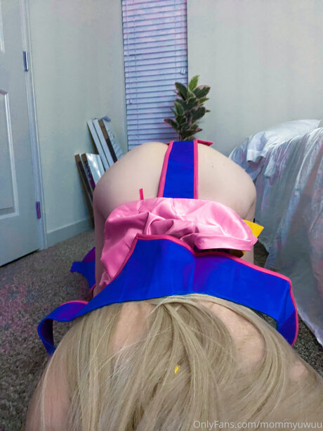 Mommyuwuu modelo gratis fotos