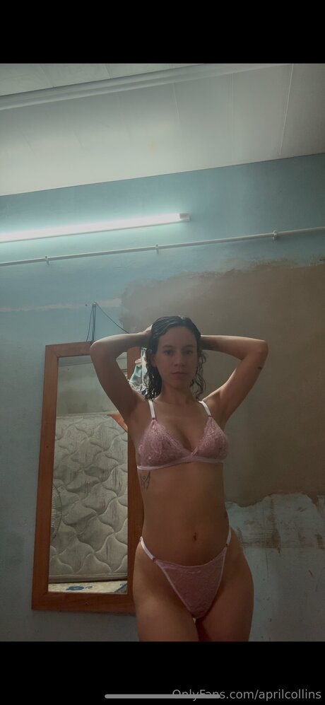 Aprilcollins actrice chaude des photos