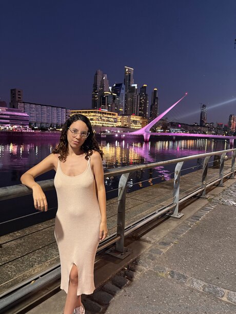 Aprilcollins actriz de alta definición galería