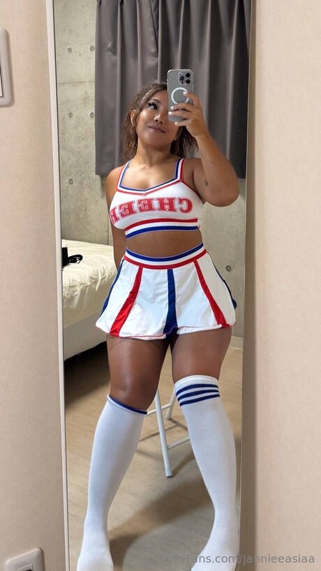 Jannieeasiaa estrella del arte archivo