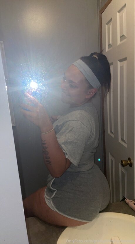 Prettylittlepsychoxoxo modelo galería