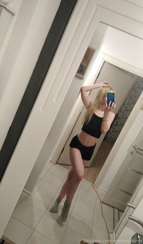 X Sweetie Plum X actriz de arte archivo