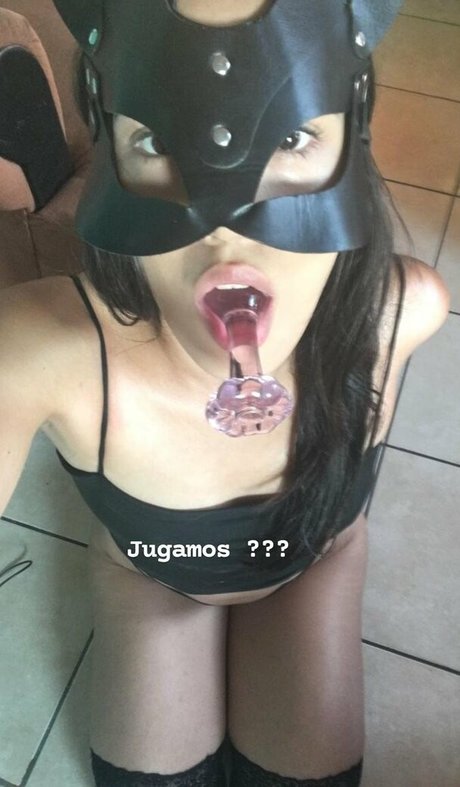 Iam Kitty star du porno sympa photos