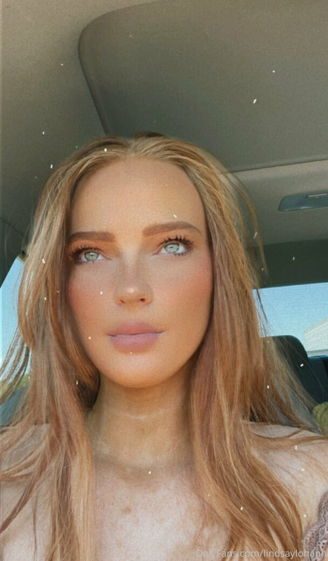 Lindsay Lohann modelo hermosa archivo