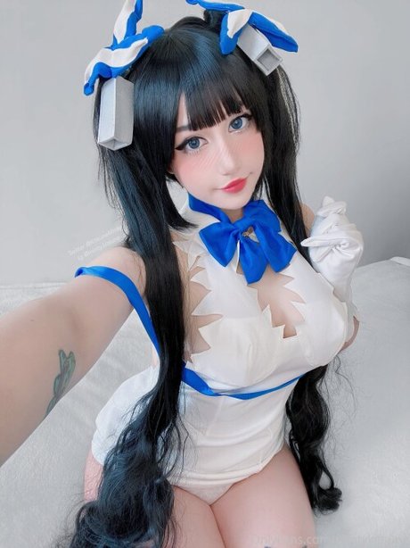 Minty Kitsune free actress pics