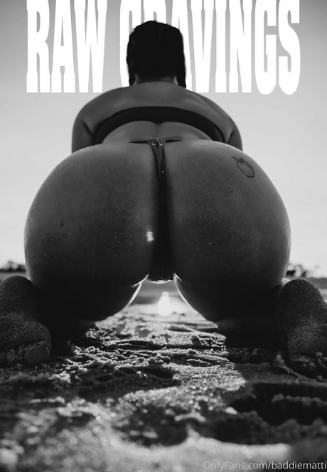 cakedupbrat actrice de nus photo