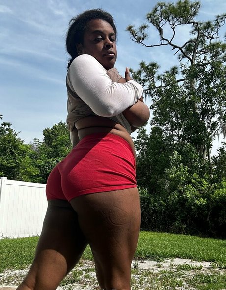 dezodbaby estrella porno caliente foto