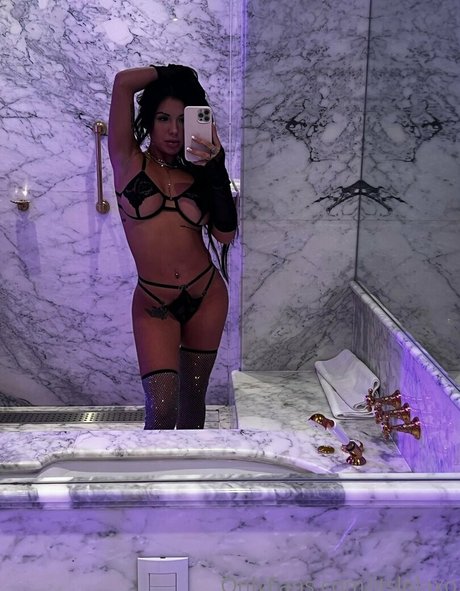 itslolaxo étoile exclusive des photos