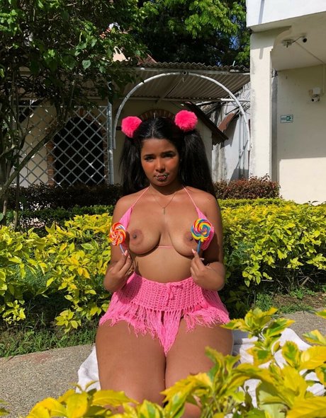 Angie Acosta estrella porno bonita fotos