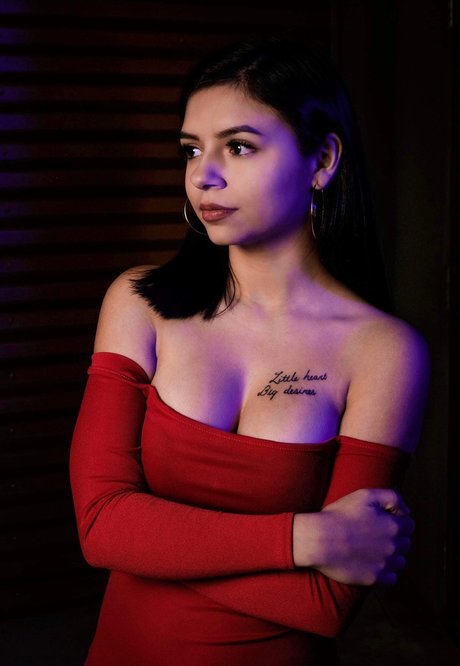 Cassie Luna actrice porno img