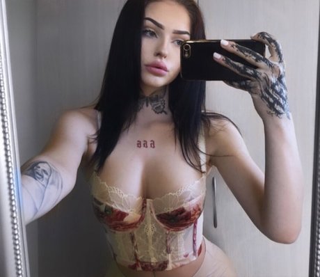 Cosplay de tetas grandes onlyfans arriba por imágenes